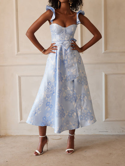 Robe nouée à la taille imprimée à manches papillon