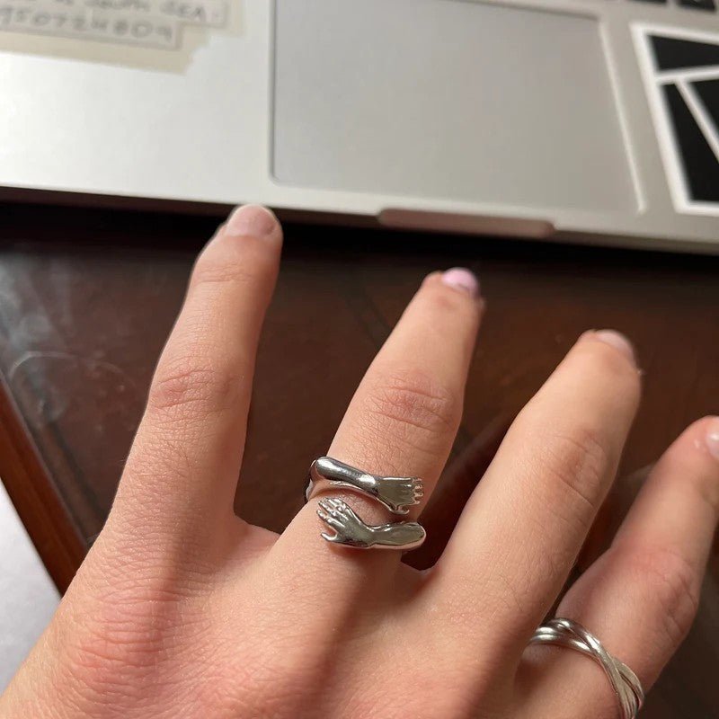 Bague Ajustable Câlin – Amour & Amitié