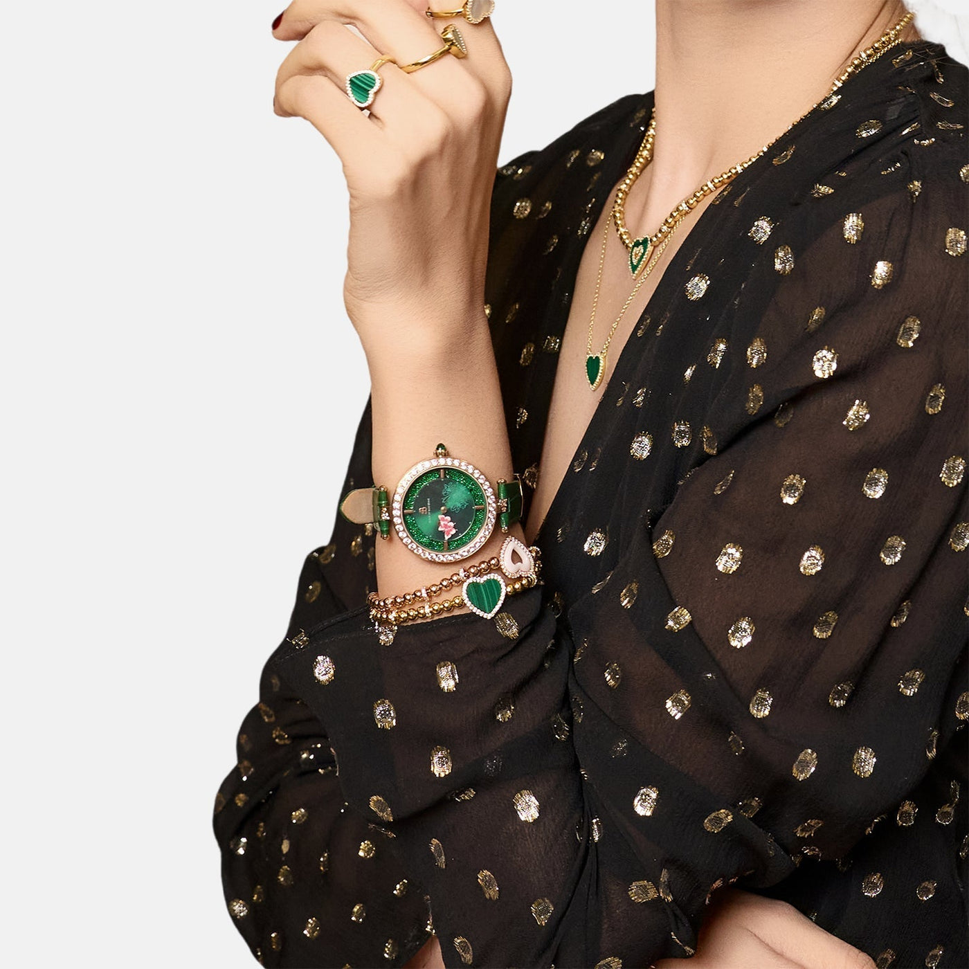 LÉONA | Montre Élégante au Design Papillon Unique