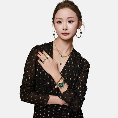 LÉONA | Montre Élégante au Design Papillon Unique